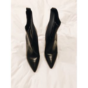 Via Spiga Leather Ankle Boots